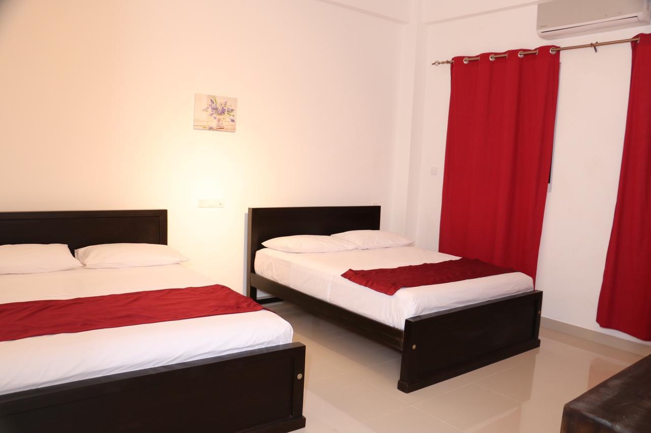 Kandy Rivers Edge Nature Resort Экстерьер фото